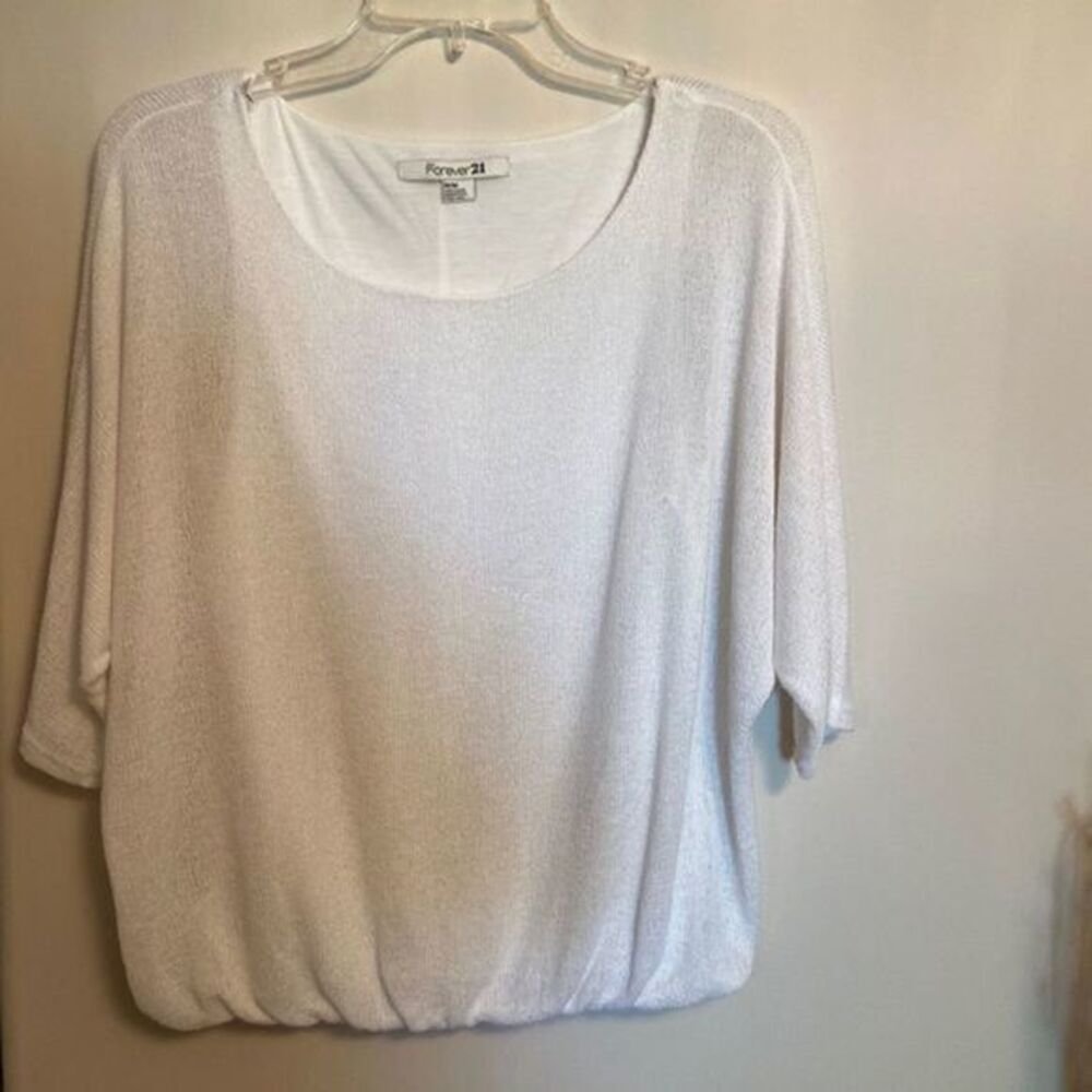 ⭐️FOREVER 21 3/4 sleeve with tank attached
